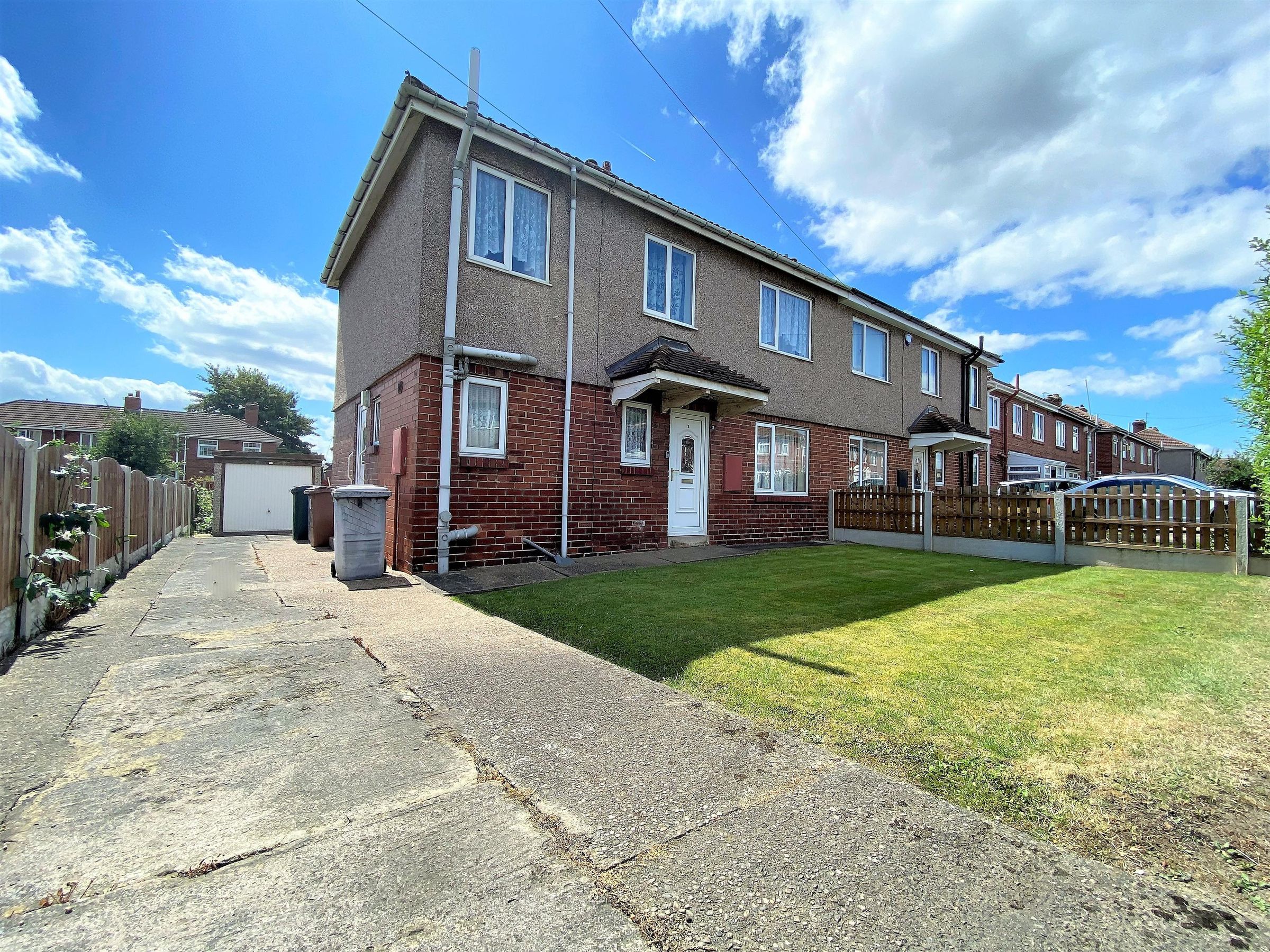 3 bed semidetached house for sale in Wensley Street, Thurnscoe