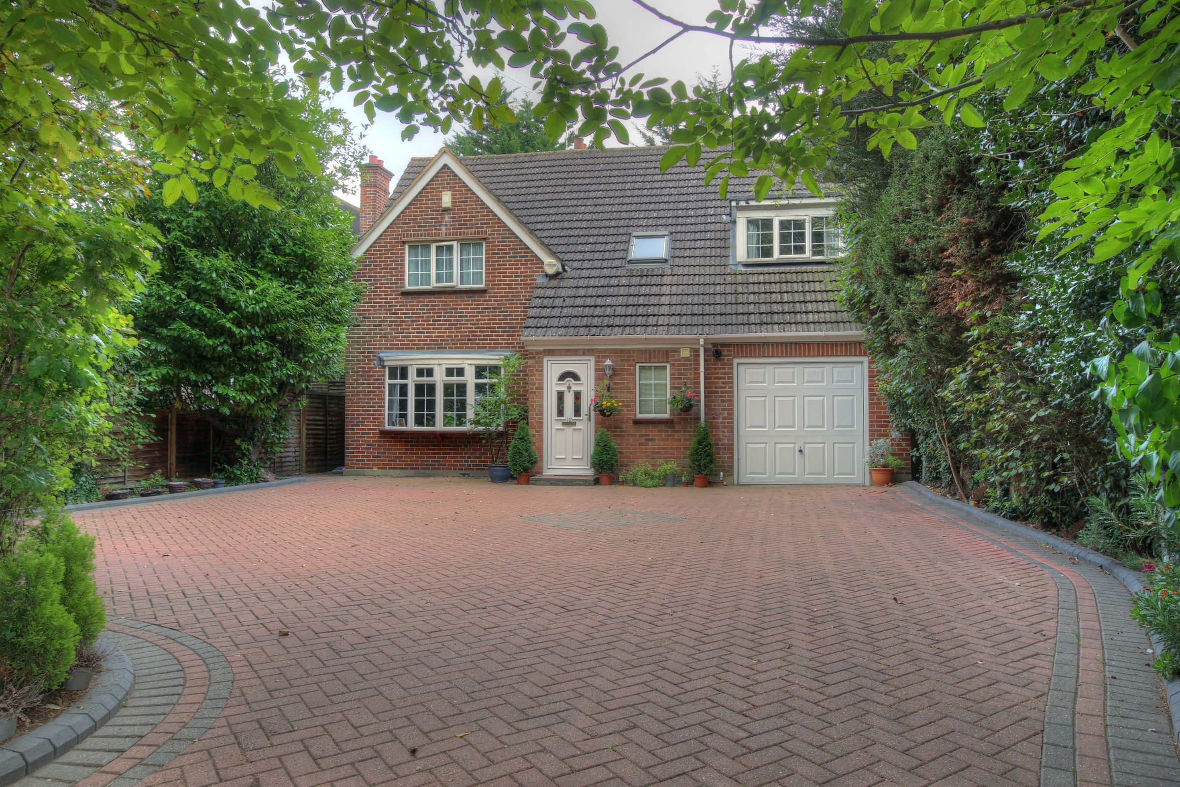 4 bed detached house for sale in Langley Road, Langley, Slough SL3 Zoopla