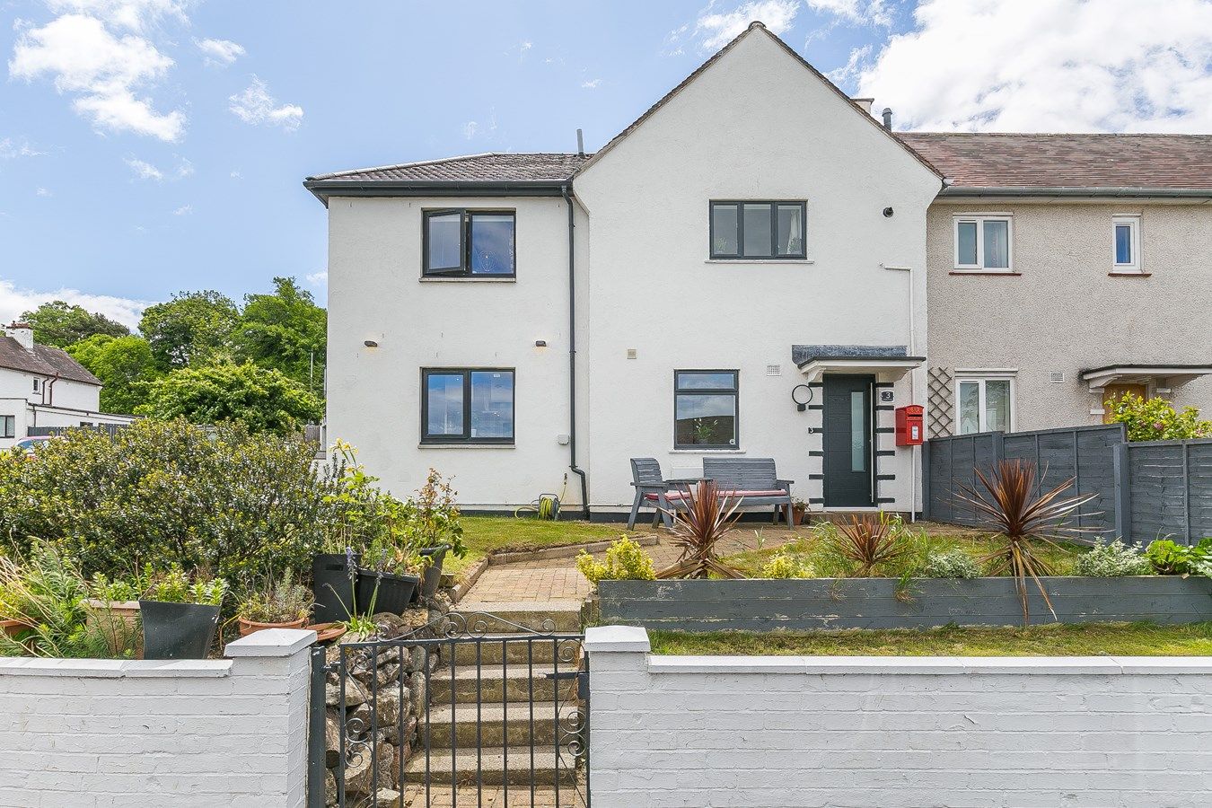 4 bed end terrace house for sale in Dreghorn Park, Colinton, Edinburgh