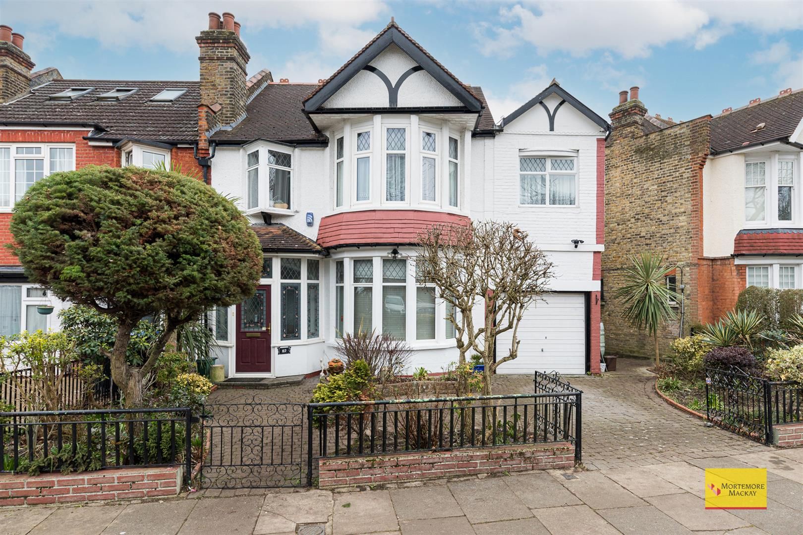 5 bed property for sale in Conway Road, London N14 Zoopla