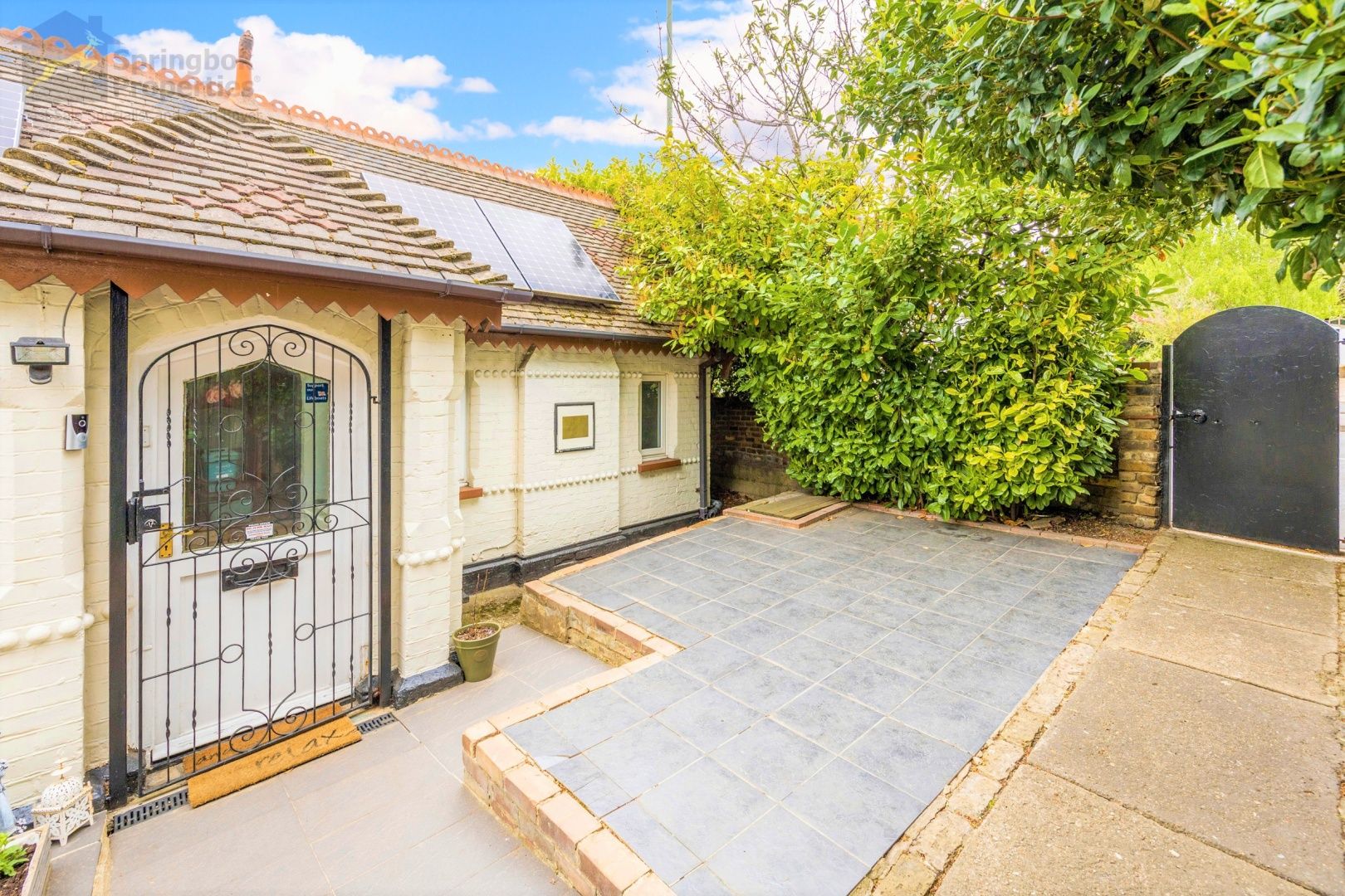 3 bed detached bungalow for sale in Kingston Road, Epsom, Surrey KT19