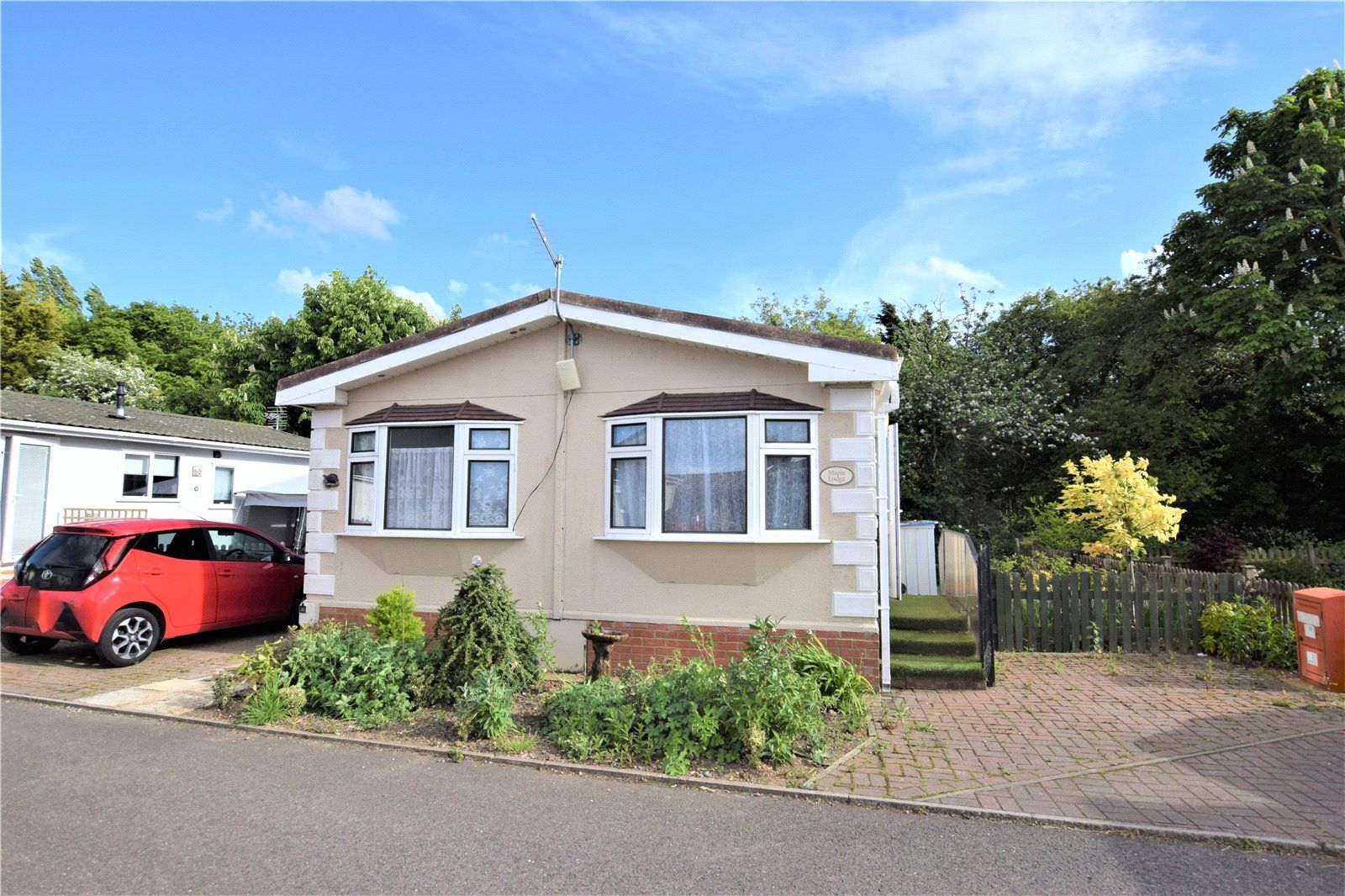 2 bed mobile/park home for sale in Pear Tree Lodge, Wainfleet Bank PE24