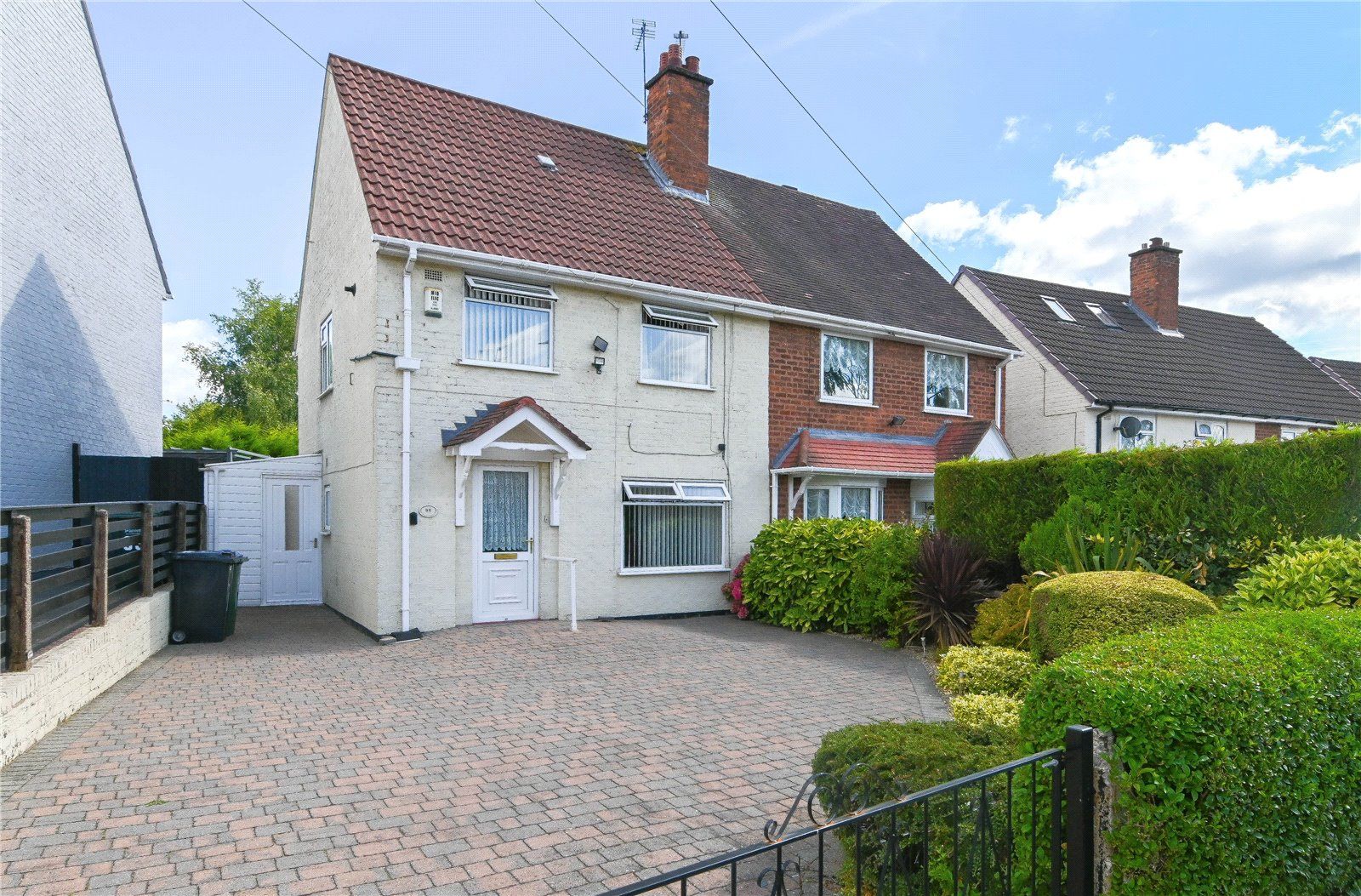 2 bed semidetached house for sale in The Oval, Smethwick, West