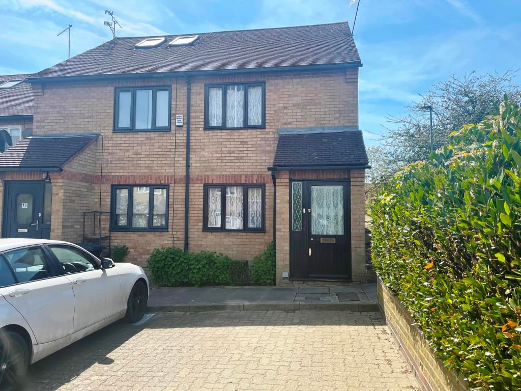 14 Sycamore Hill, Barnet, London N11