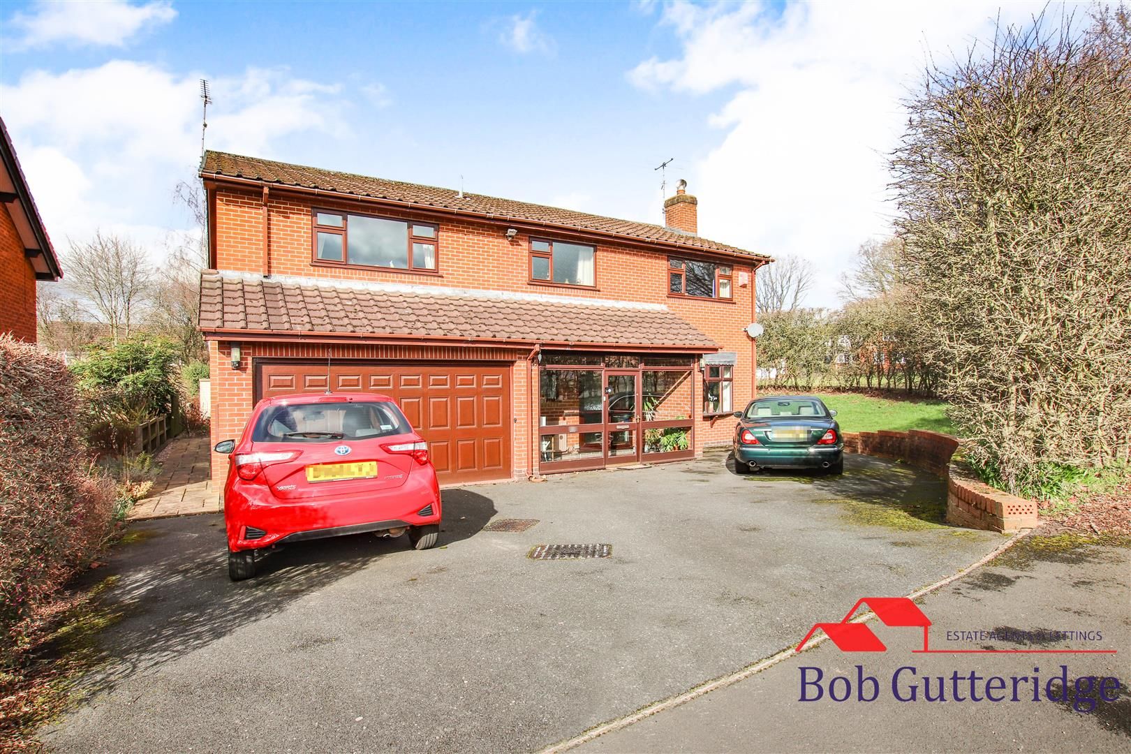 5 bed detached house for sale in Castel Close, Seabridge, Newcastle ST5