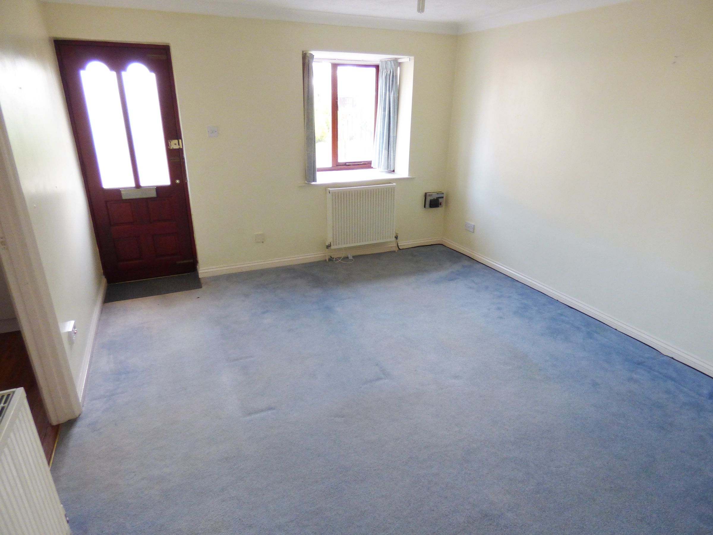 2 bed to rent in Lyminster Road, Wick, Littlehampton BN17