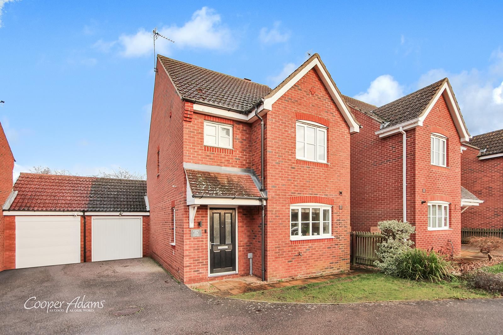 3 bed detached house for sale in Coltsfoot Road, Rushden NN10 Zoopla