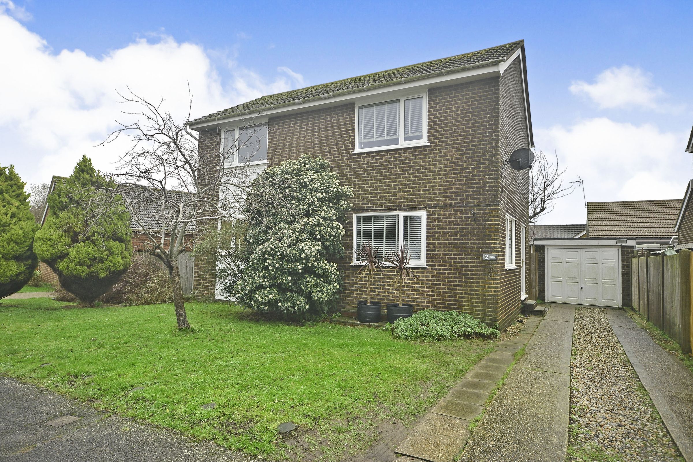 3 bed detached house for sale in Cherry Gardens, Littlestone, New