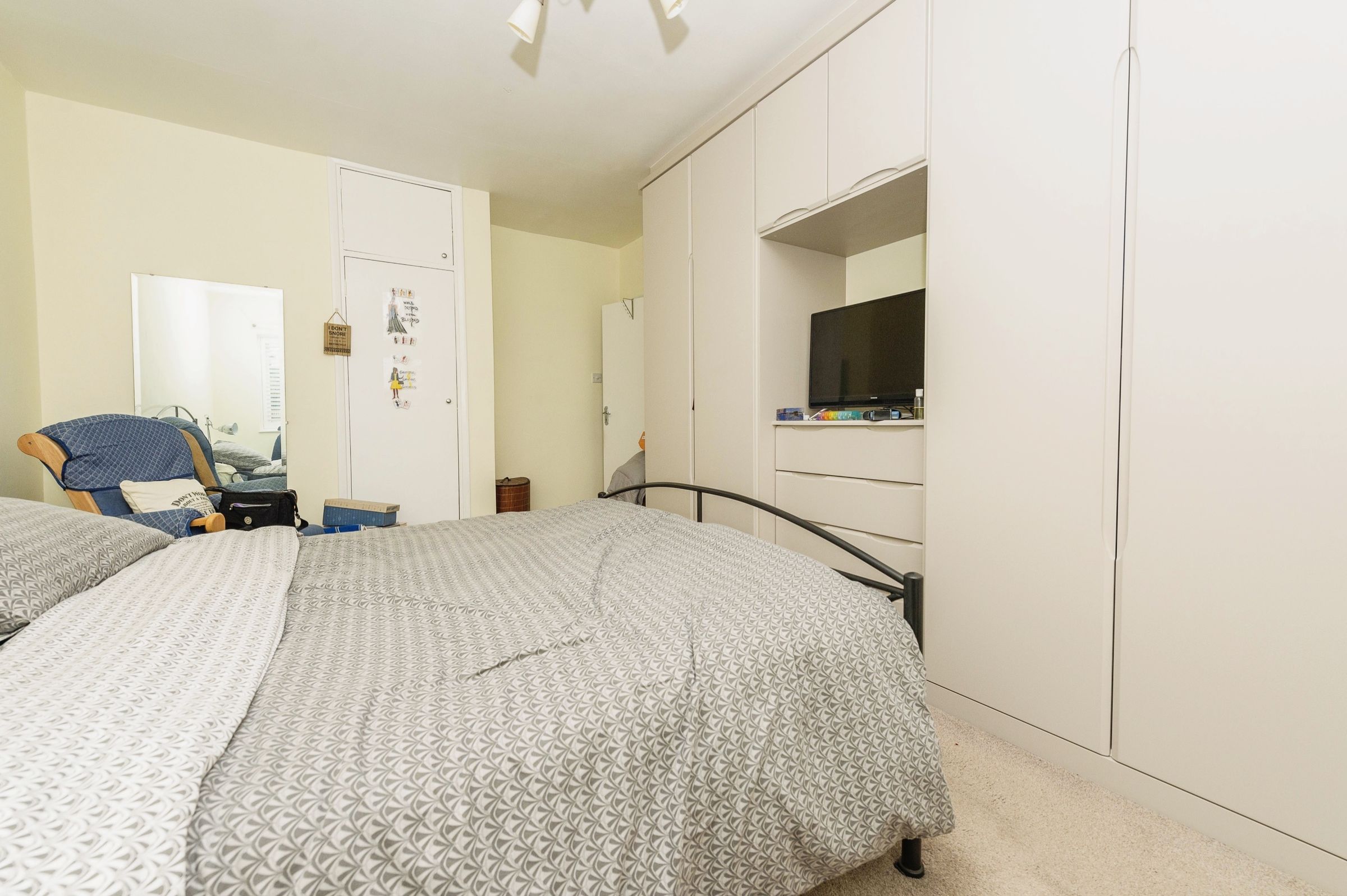 3 bed for sale in Croft Road, Luton LU2 Zoopla