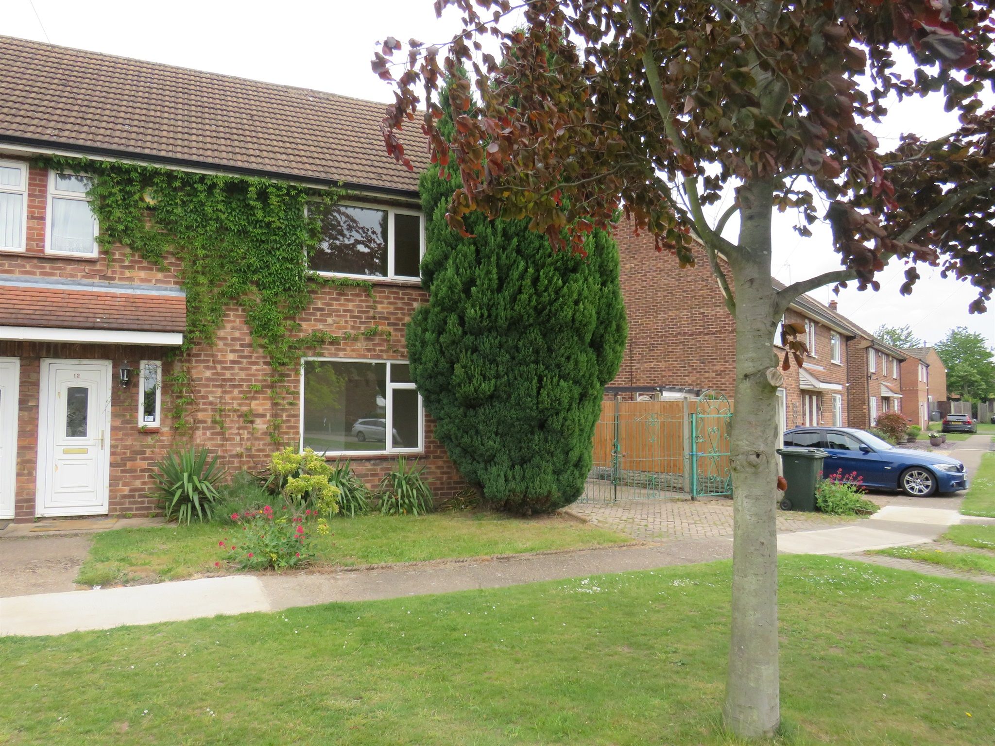 2 bed semidetached house for sale in Walnut Avenue, Auckley, Doncaster DN9 Zoopla