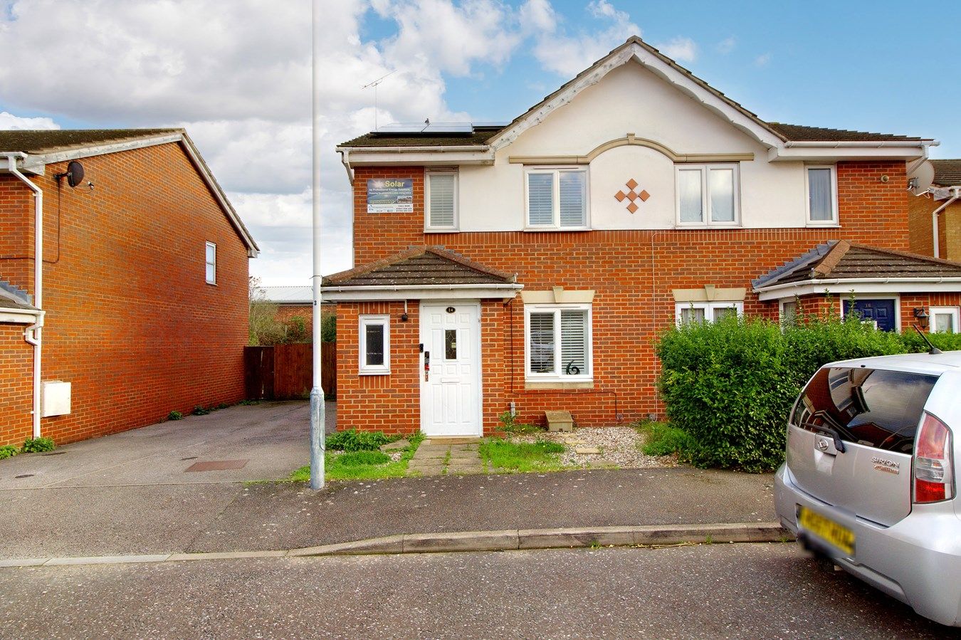 3 bed semidetached house for sale in Collingwood Road, Rainham RM13 Zoopla