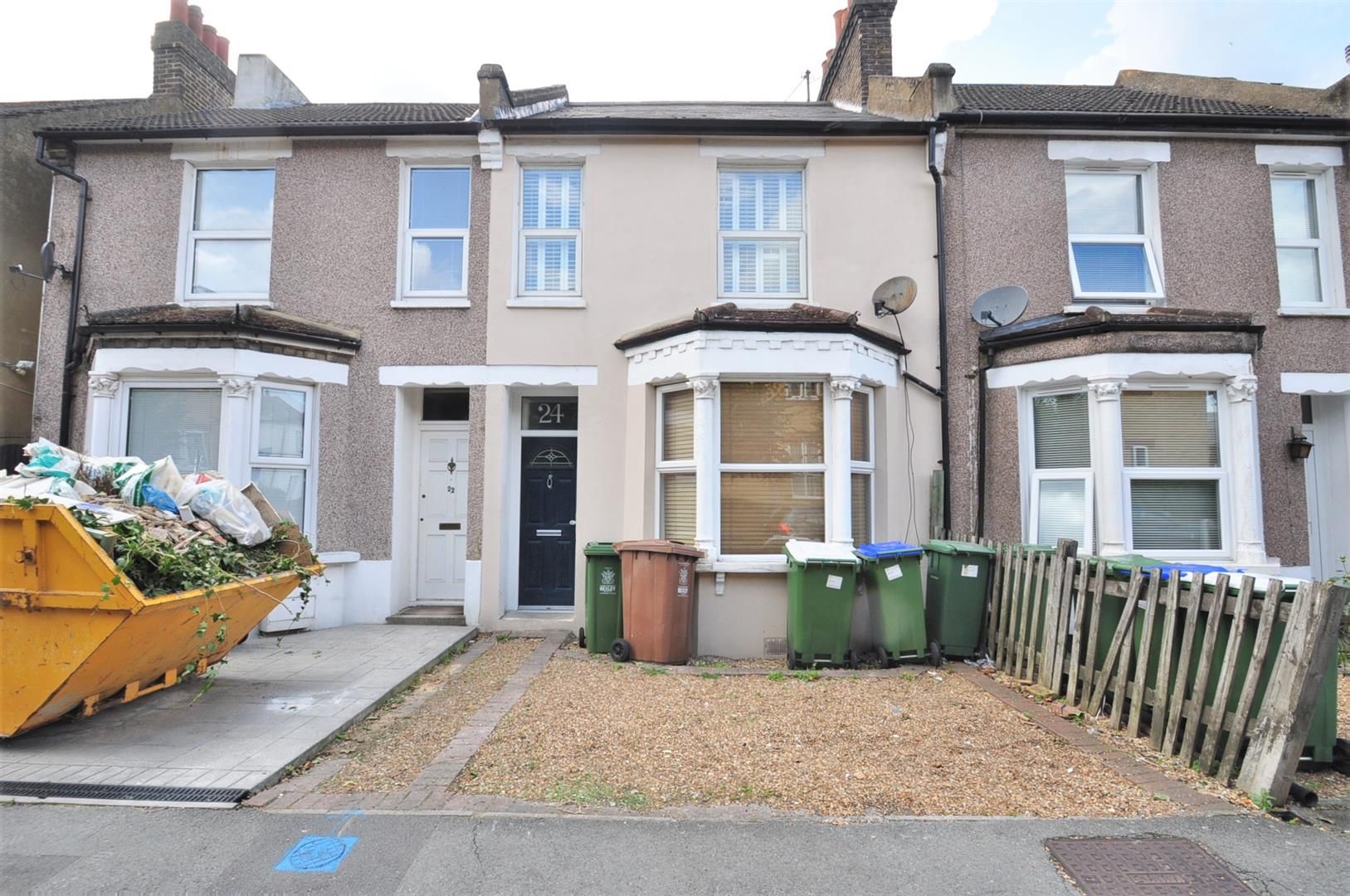 2 bed terraced house for sale in West Street, Bexleyheath DA7 Zoopla