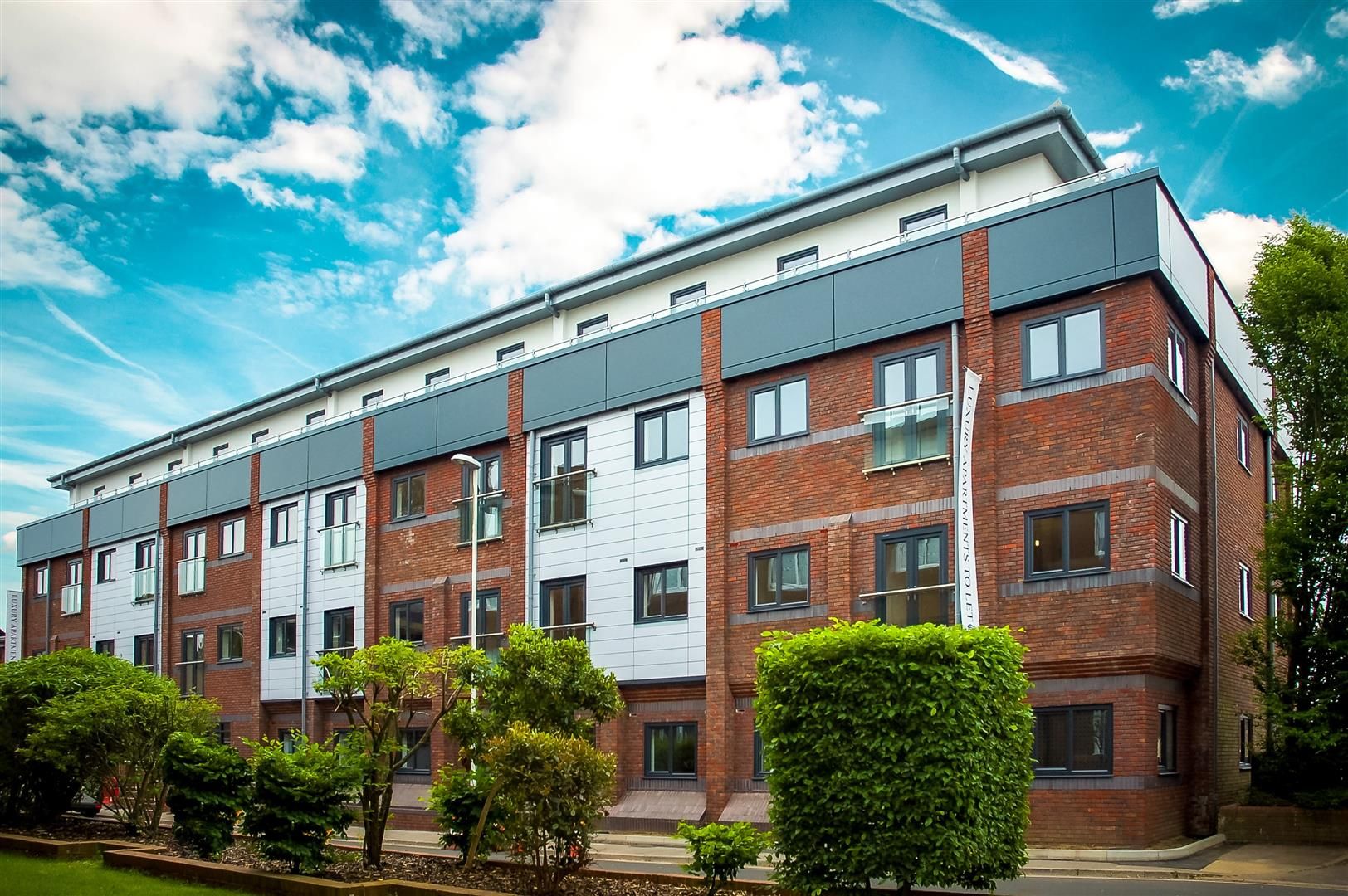 1 bed flat to rent in Cantelupe Road, East Grinstead RH19 Zoopla