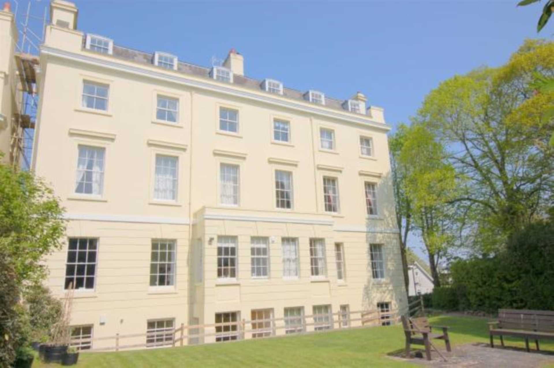 1 bed flat for sale in Lady Hamilton House, 9 Nelson Gardens, Stoke PL1