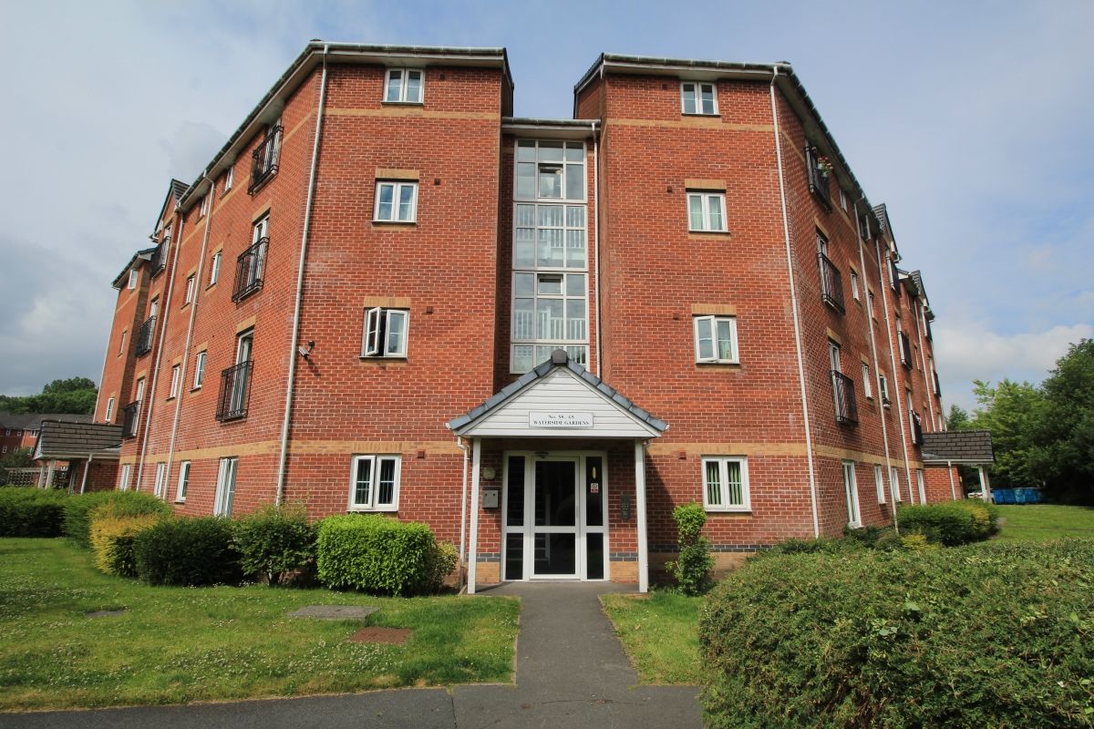 2 bed flat for sale in Waterside Gardens, Bolton BL1 Zoopla