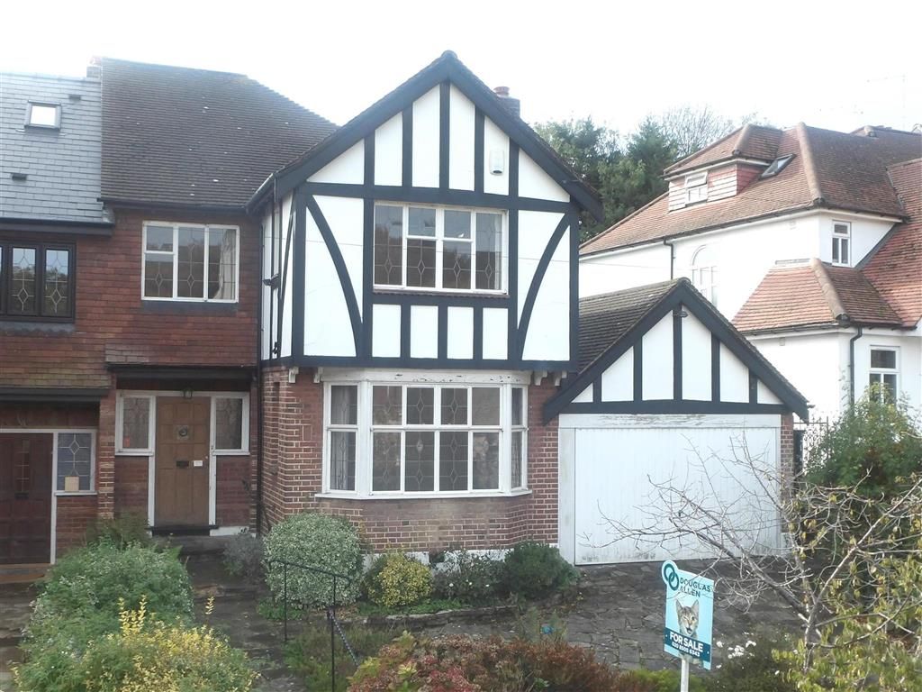 3 bed semidetached house for sale in Forest Way, Woodford Green, Essex