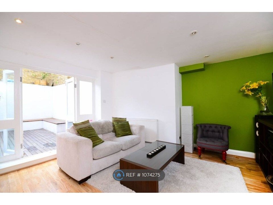 2 bed flat to rent in Hayter Road, London SW2 Zoopla