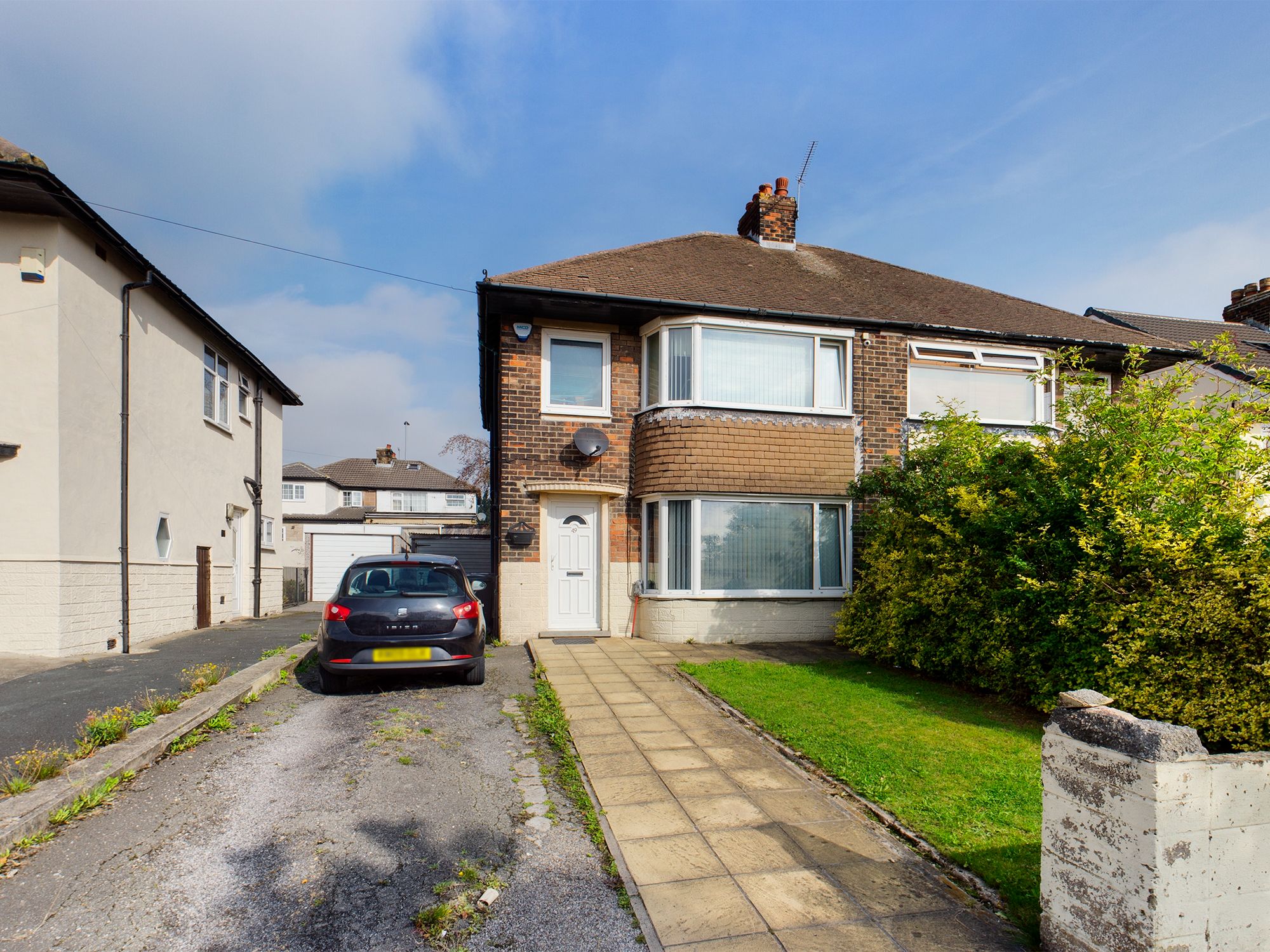 3 bed semidetached house for sale in Calverley Moor Avenue, Pudsey