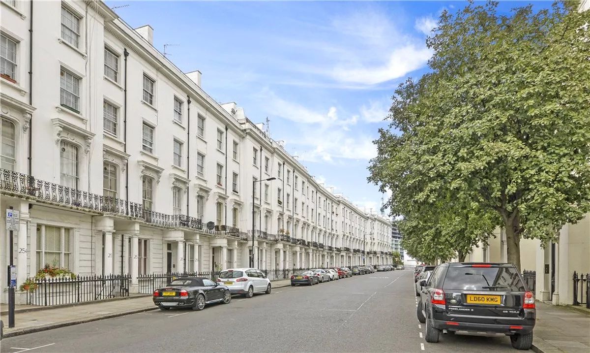 1 bed flat for sale in Gloucester Terrace, Paddington, London W2 Zoopla