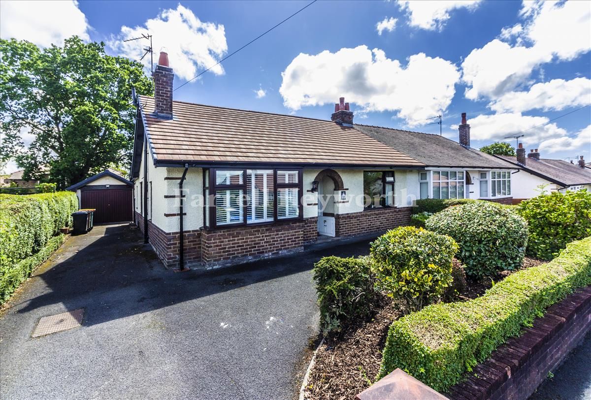 3 bed bungalow for sale in Highfield Drive, Preston PR2 Zoopla
