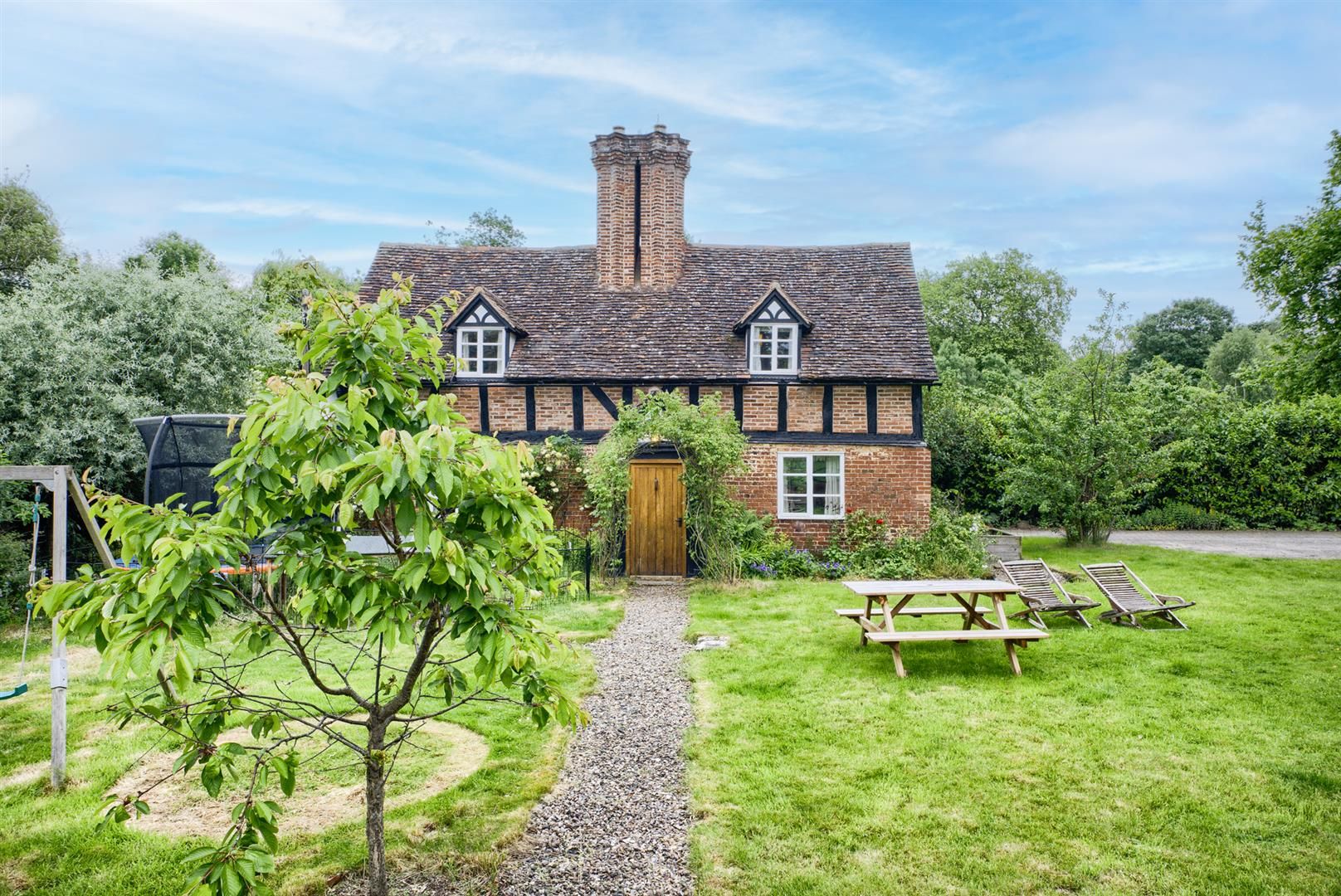 3 bed cottage for sale in The Village, Hartlebury, Kidderminster