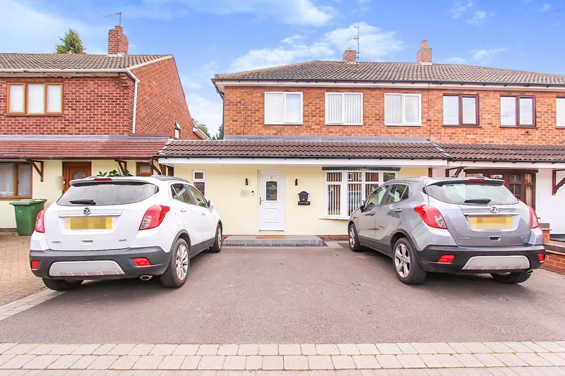 4 bed semidetached house for sale in Leighs Road, Pelsall, Walsall WS4 Zoopla