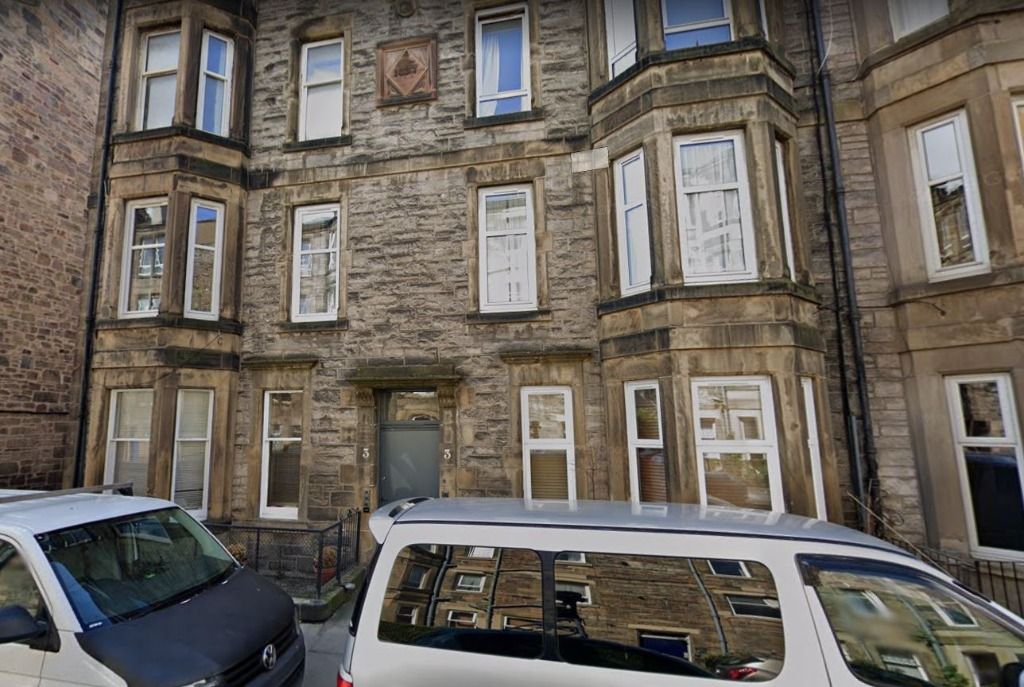 2 bed flat to rent in Street, Meadowbank, Edinburgh EH7