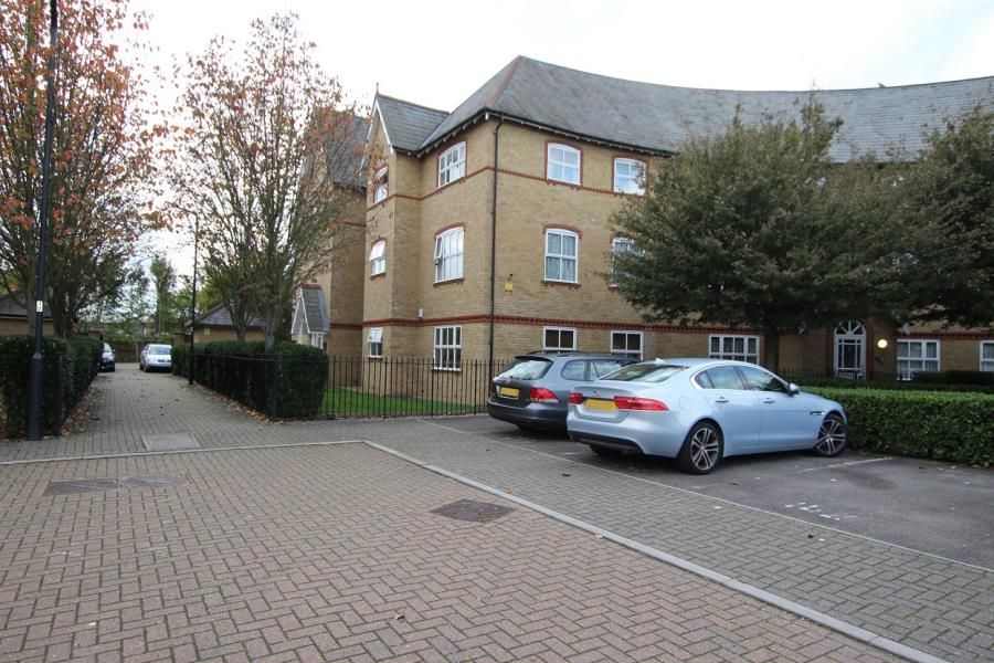 2 bed flat to rent in Chamberlayne Avenue, Wembley HA9 Zoopla