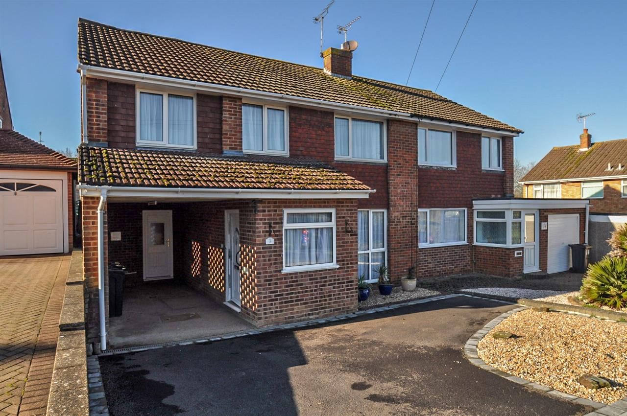 Pennine Way, East Trees, Ashford, Kent TN24  