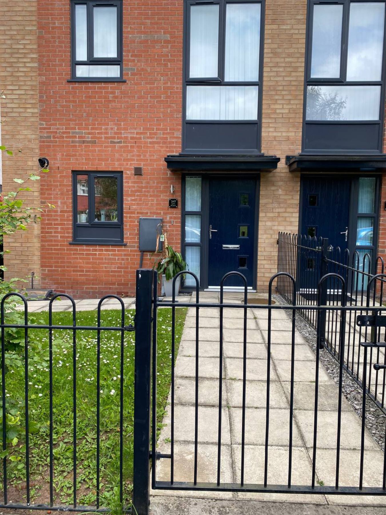 2 bed semidetached house for sale in City Road, Manchester M15 Zoopla