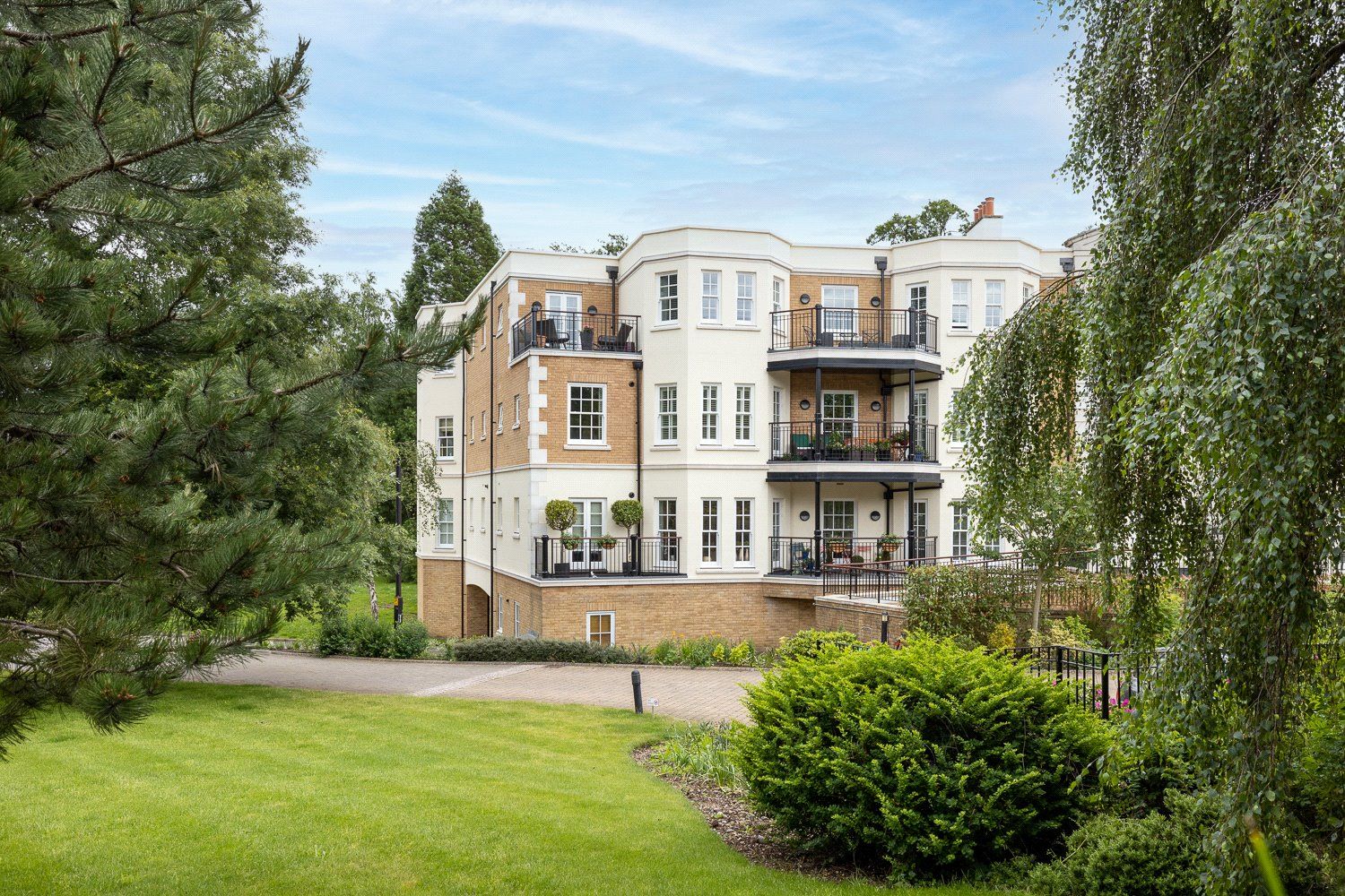 Wilberforce Court, Holwood Estate, Keston, Kent BR2  