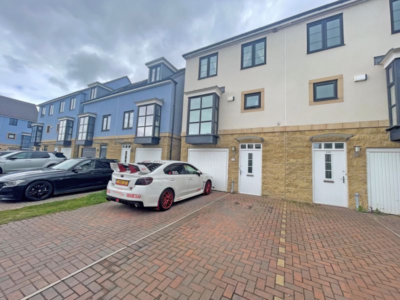 3 bed semidetached house for sale in King Oswald Drive, BlaydonOn