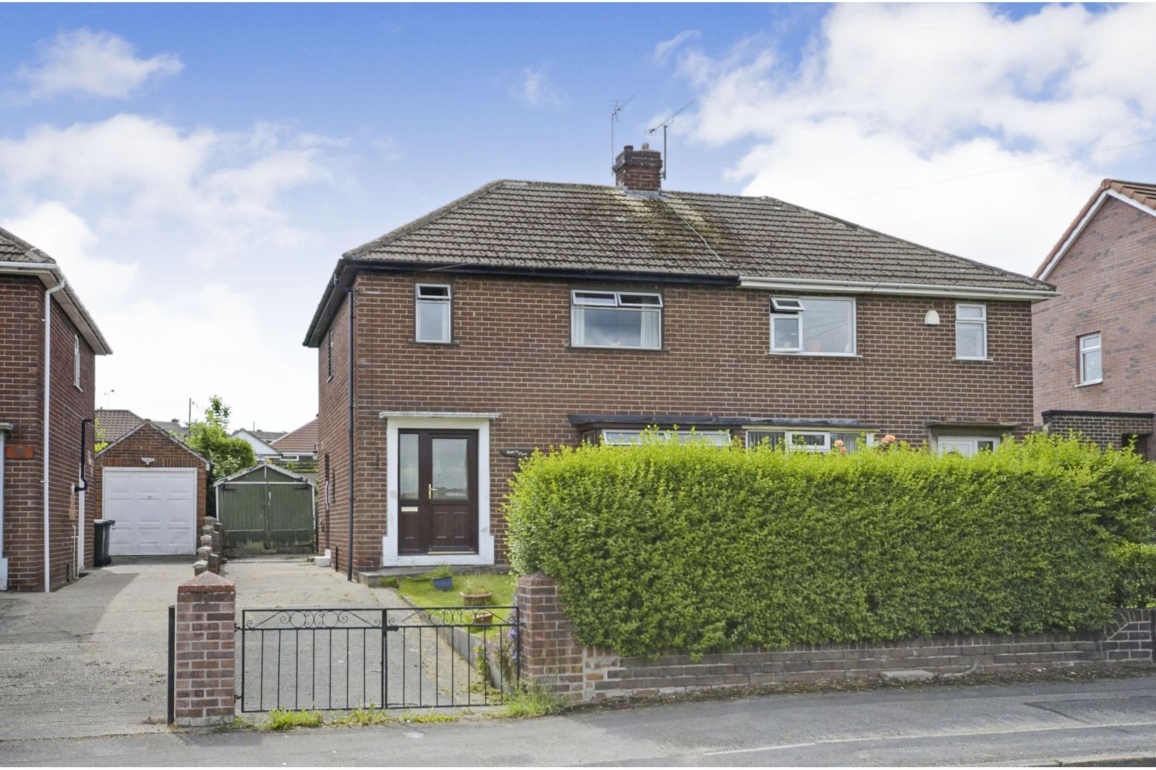 3 bed semidetached house for sale in Manor Road, Rotherham S60 Zoopla