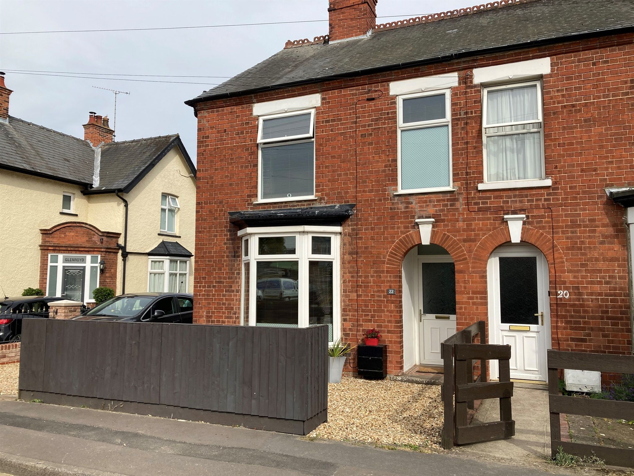3 bed semidetached house for sale in New Road, Sutton Bridge, Spalding