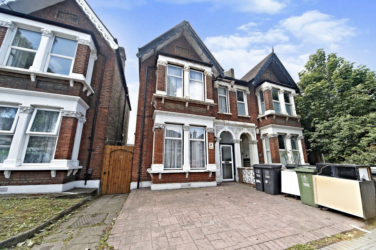 3 bed flat to rent in Brownhill Road, London SE6 Zoopla