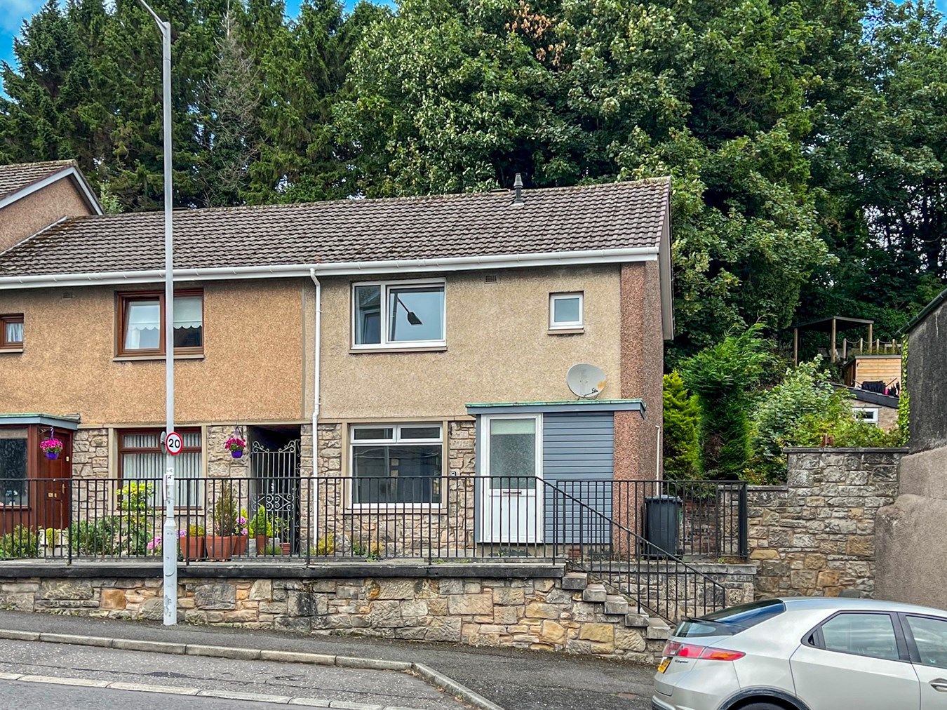 2 bed end terrace house for sale in Main Street, Newmills, Dunfermline