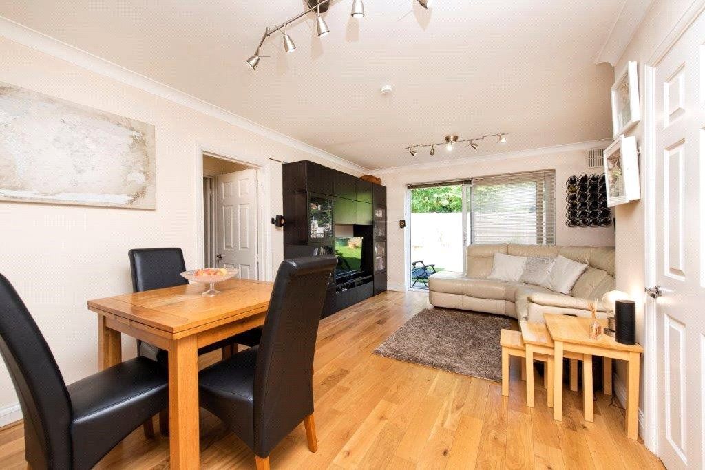 Second Avenue, Hendon NW4  