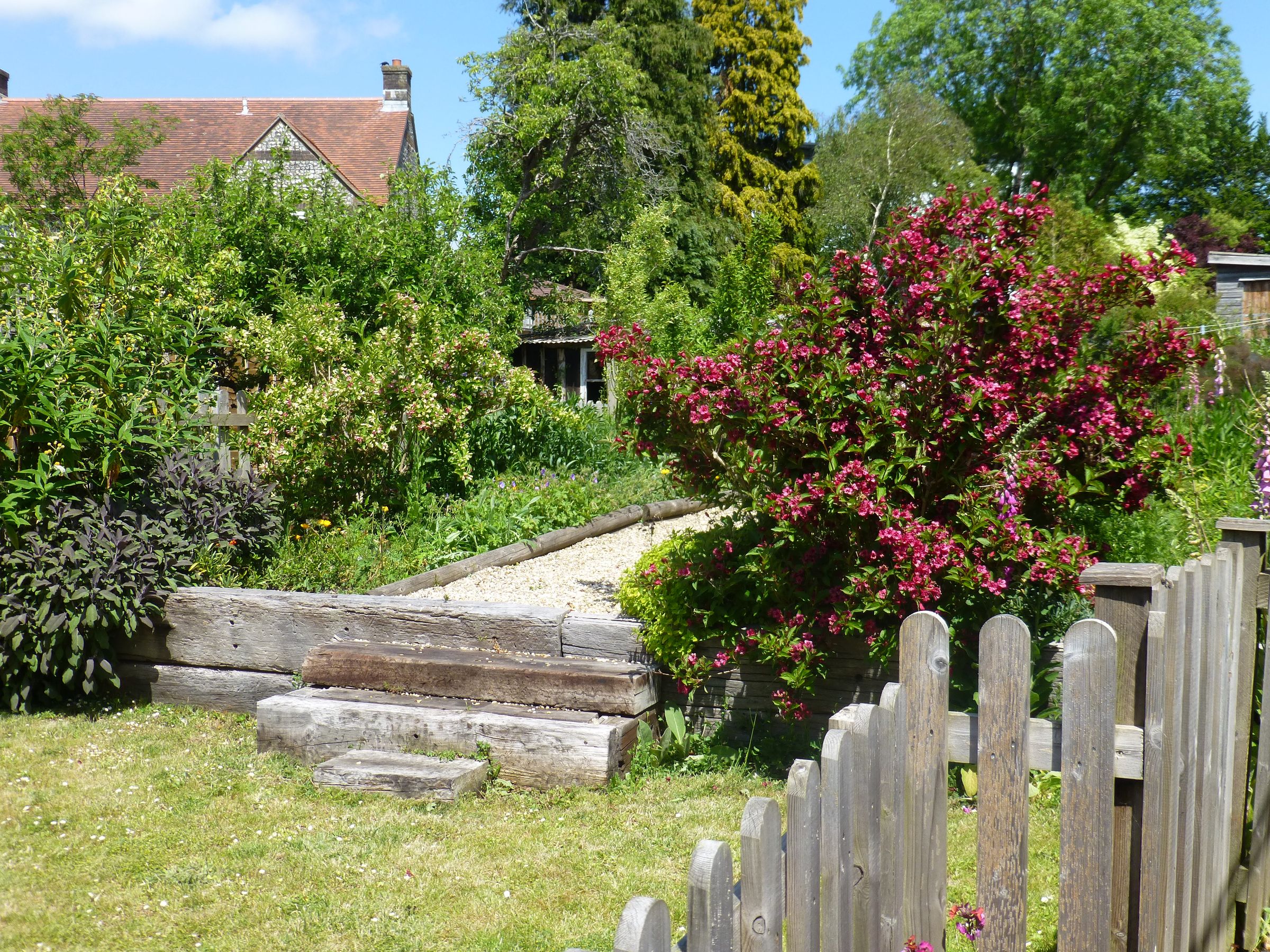 2 bed property to rent in Dorchester Road, Maiden Newton, Dorchester