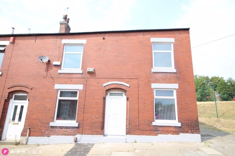 3 bed end terrace house for sale in Westminster Street, Sudden