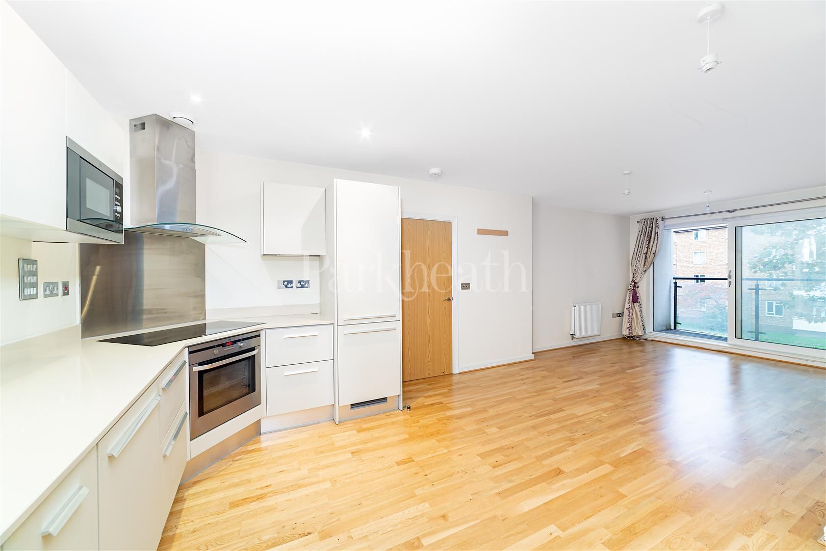2 bed flat to rent in Finchley Road, London NW3 Zoopla
