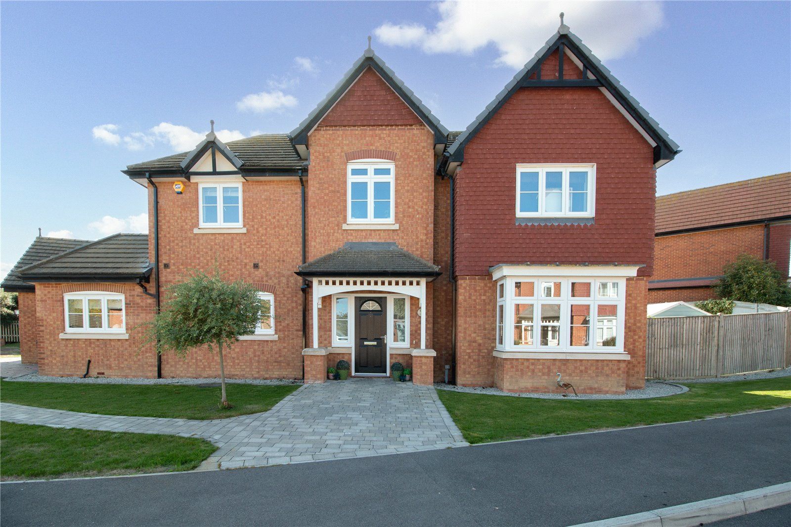 4 bed detached house for sale in Kingsborough Drive, Eastchurch