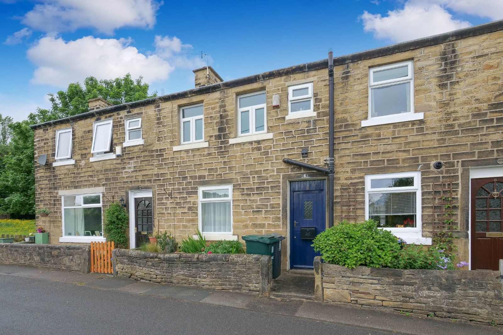 2 bed terraced house for sale in Esholt Lane, Baildon, Shipley, West