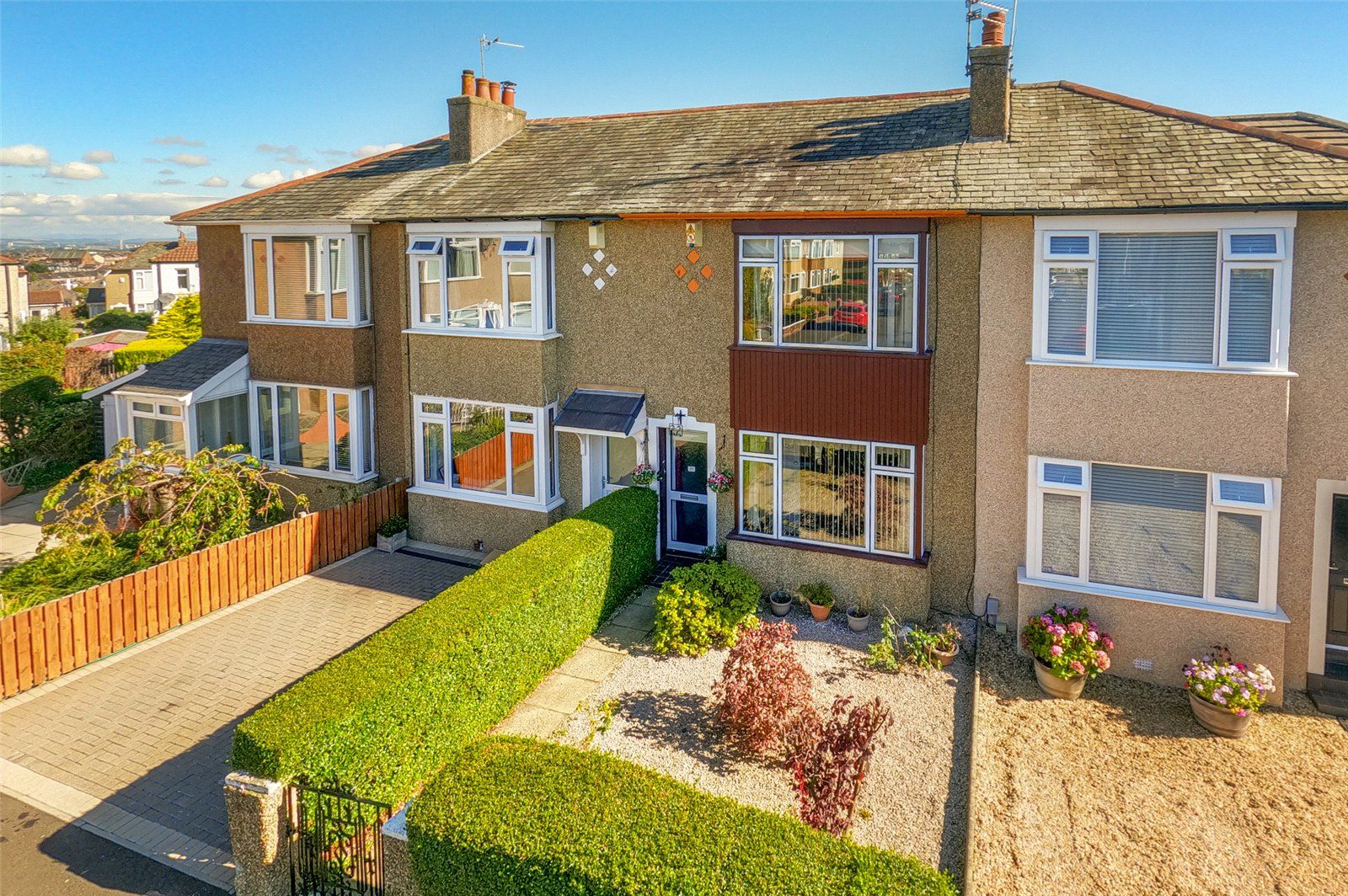 2 bed terraced house for sale in Orchy Gardens, Clarkston, Glasgow