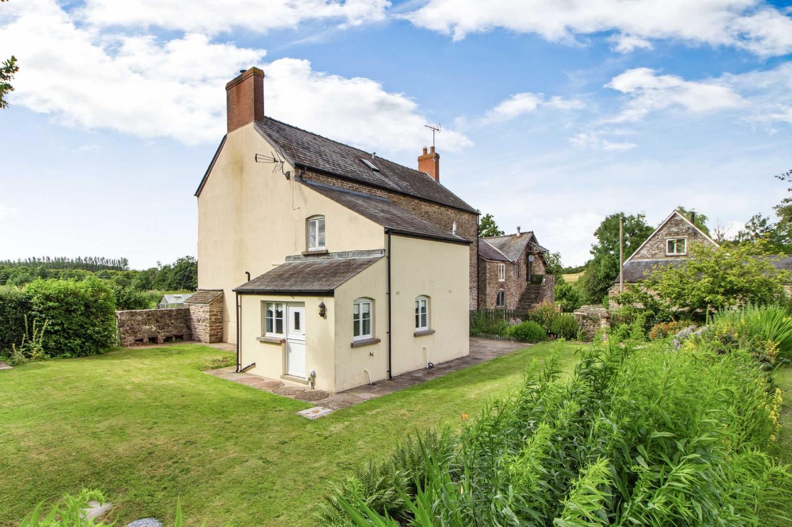 4 bed semidetached house for sale in Upper Maerdy Farm, Usk, Monmouthshire NP15 Zoopla
