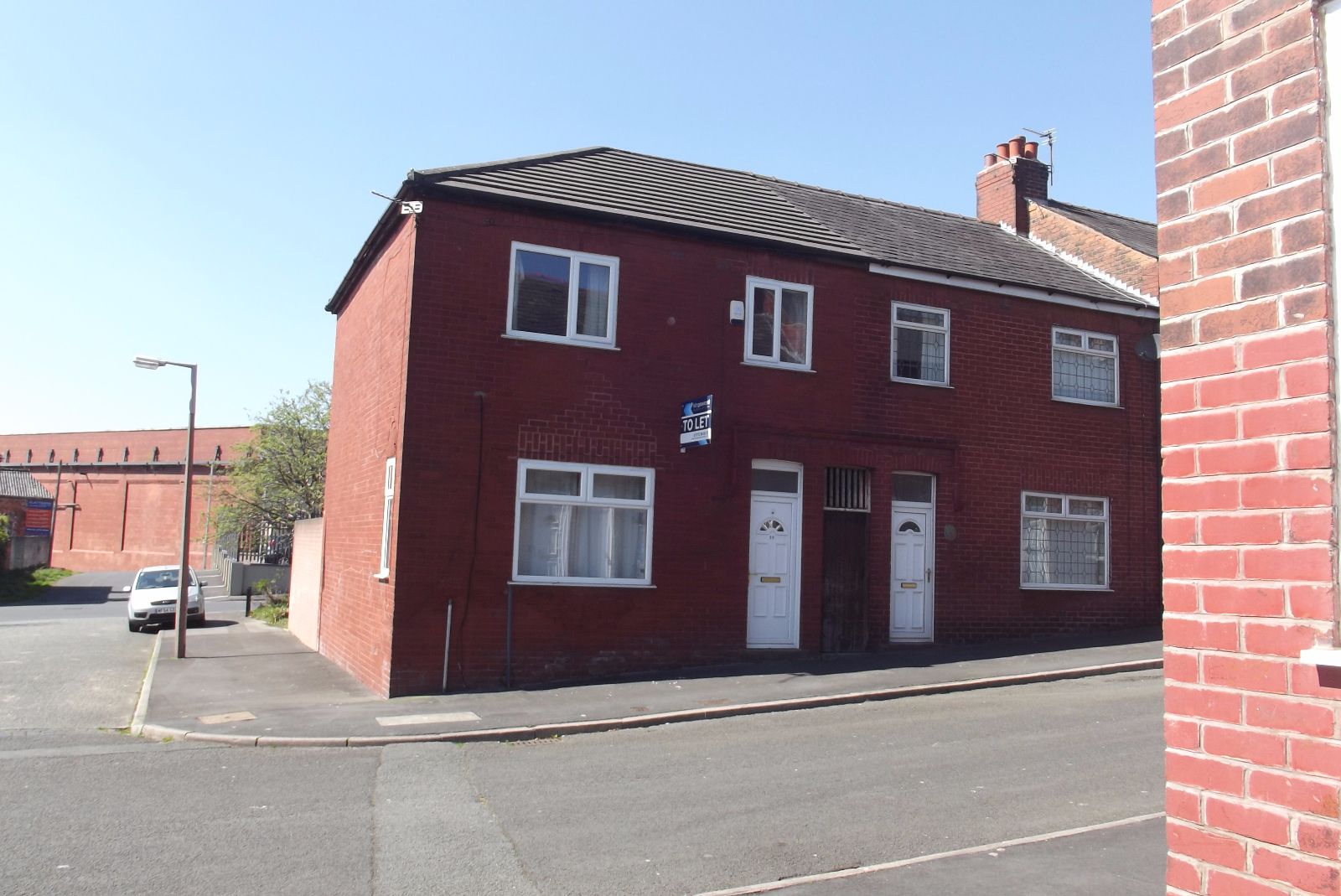 3 bed terraced house to rent in Cardigan Street, AshtonOnRibble