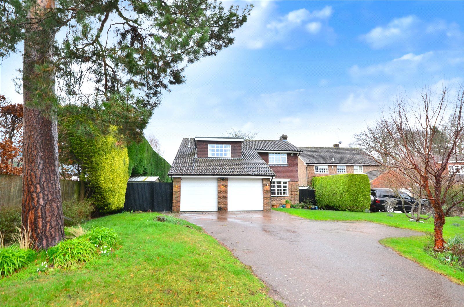 4 bed detached house for sale in East Grinstead, West Sussex RH19 Zoopla