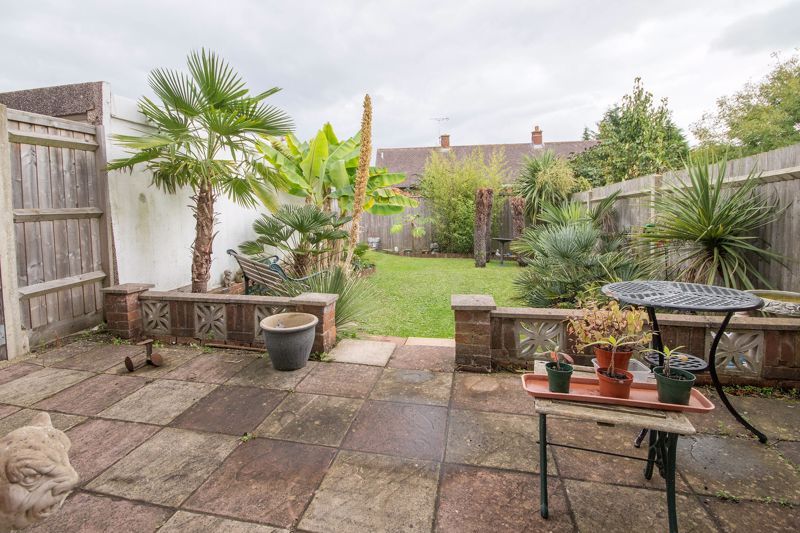 3 bed semidetached house for sale in Greatwood Close, Hythe, Southampton SO45 Zoopla
