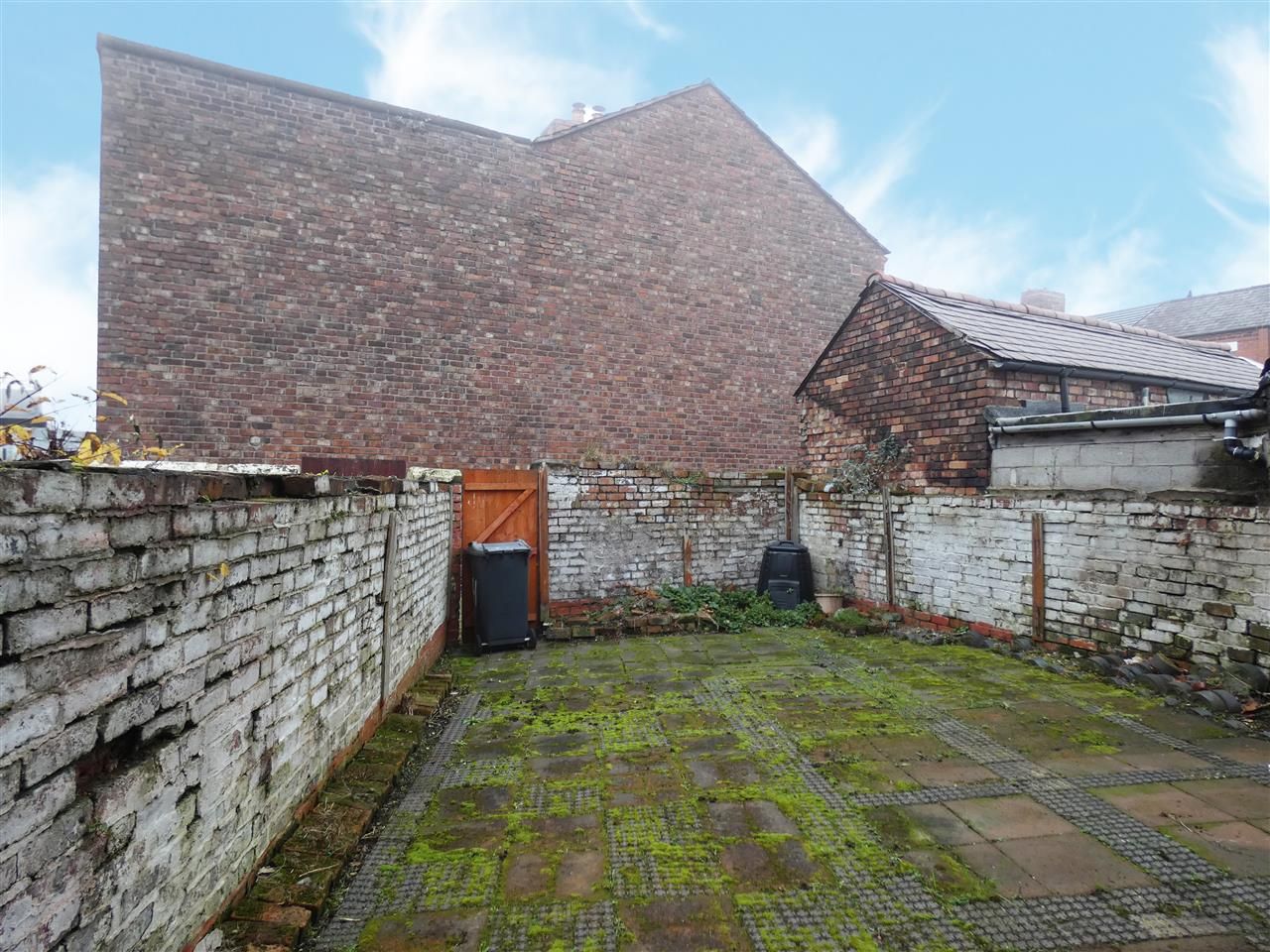 3 bed terraced house for sale in Warrington Road, Prescot, Liverpool L34 Zoopla