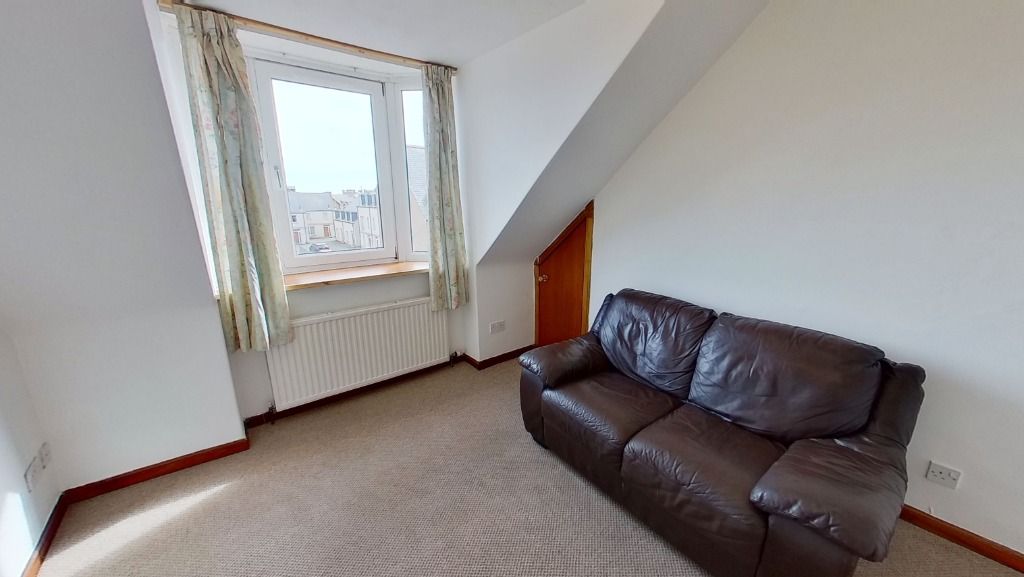 1 bed flat to rent in St Peter Street, Peterhead, Aberdeenshire AB42