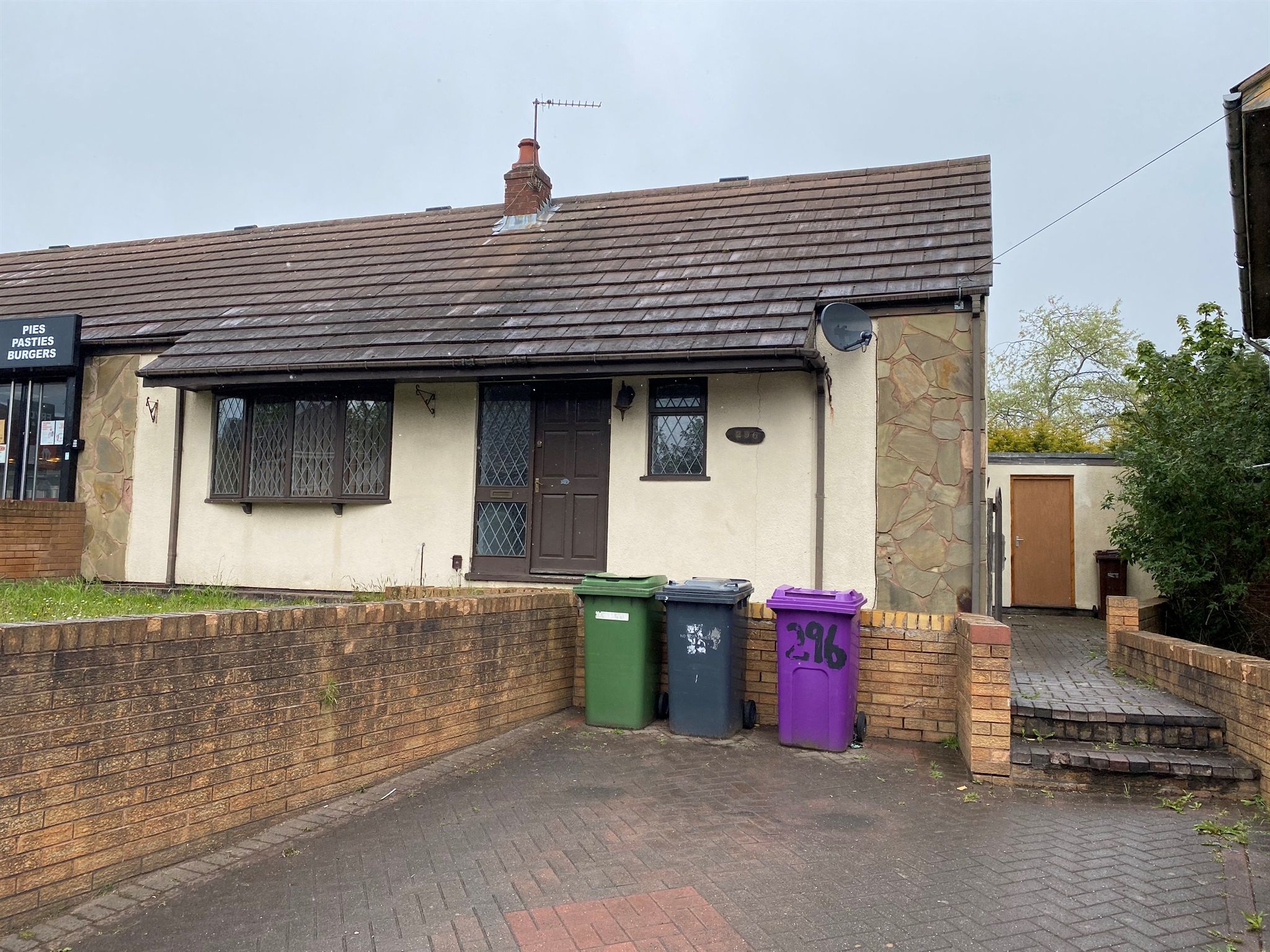 Deans Road, Eastfield, Wolverhampton WV1  